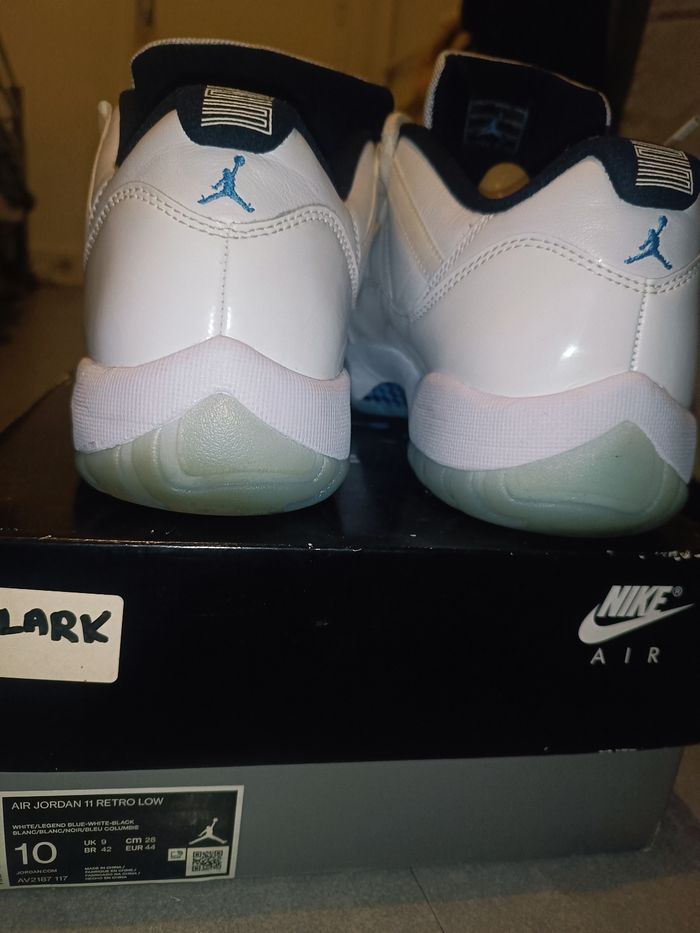 Jordan 11 rétro low blanche - photo numéro 4