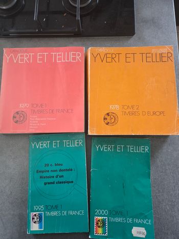 Lot 4 catalogues Yvert et Tellier