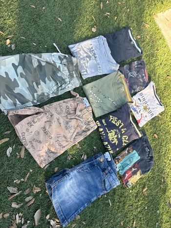 Lot de 10 vêtements Kiabi/LH en 8 ans