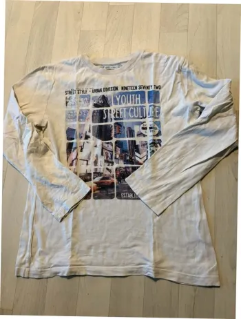 T-shirt blanc gemo 12 ans manches longues motif New York très bon état