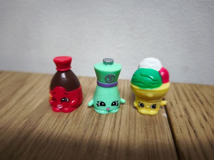 Lot figurines Shopkins - photo numéro 2