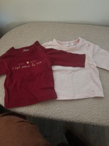 Lot t-shirt bébé 1 mois