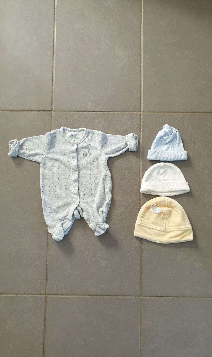 Lot vêtements garçon 0 et 1 mois automne hiver - photo numéro 4