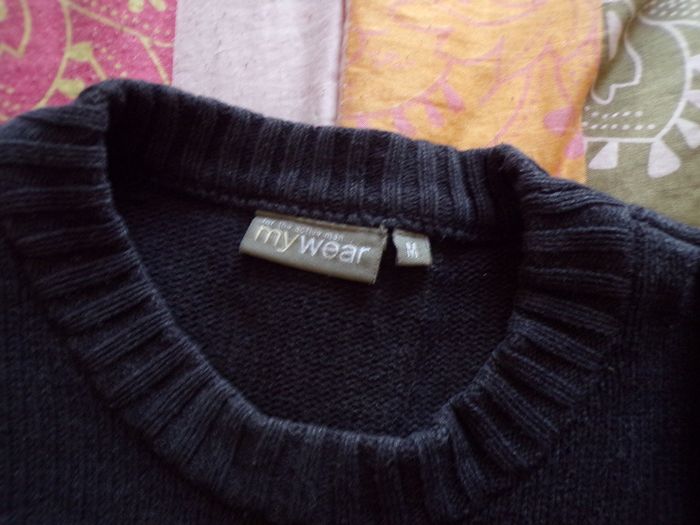 Pull gris foncé et flocons taille M - photo numéro 2