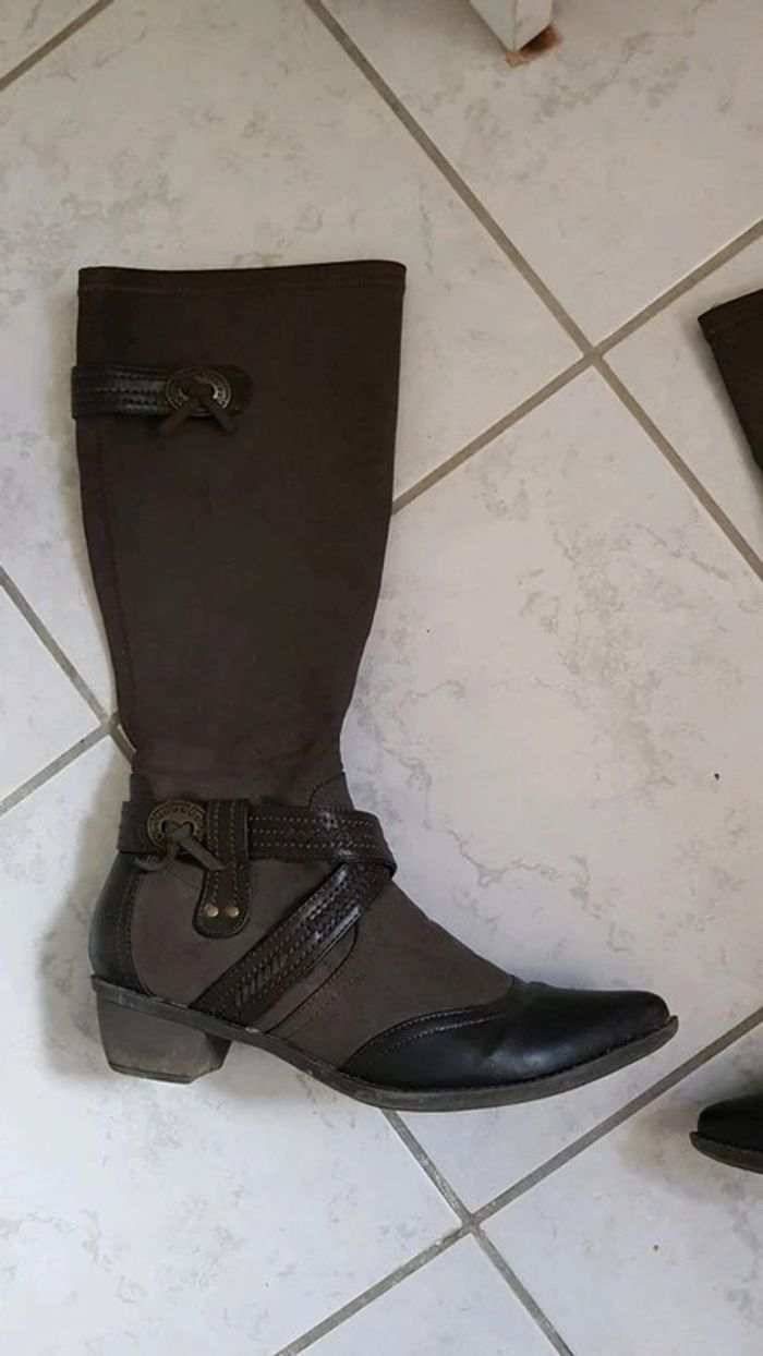Bottes femme Pointure 41 - photo numéro 2