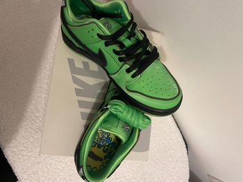 Dunk SB low super nana verte .Neuf.