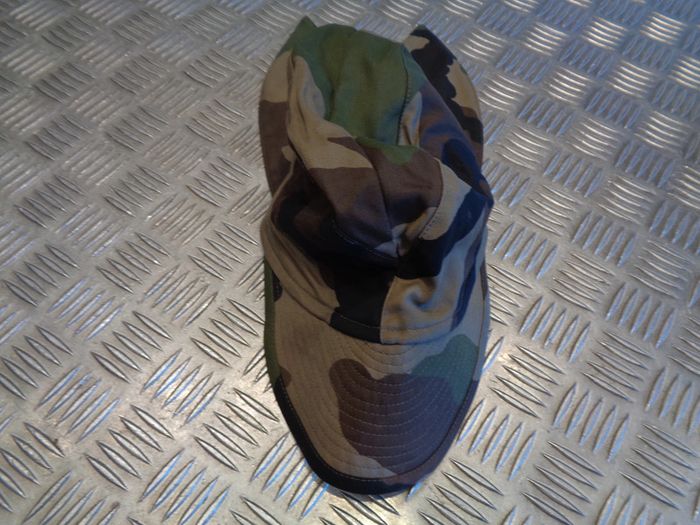 casquette F1 avec protège nuque CE militaire camouflage csv socovet balsan differentes tailles - photo numéro 2