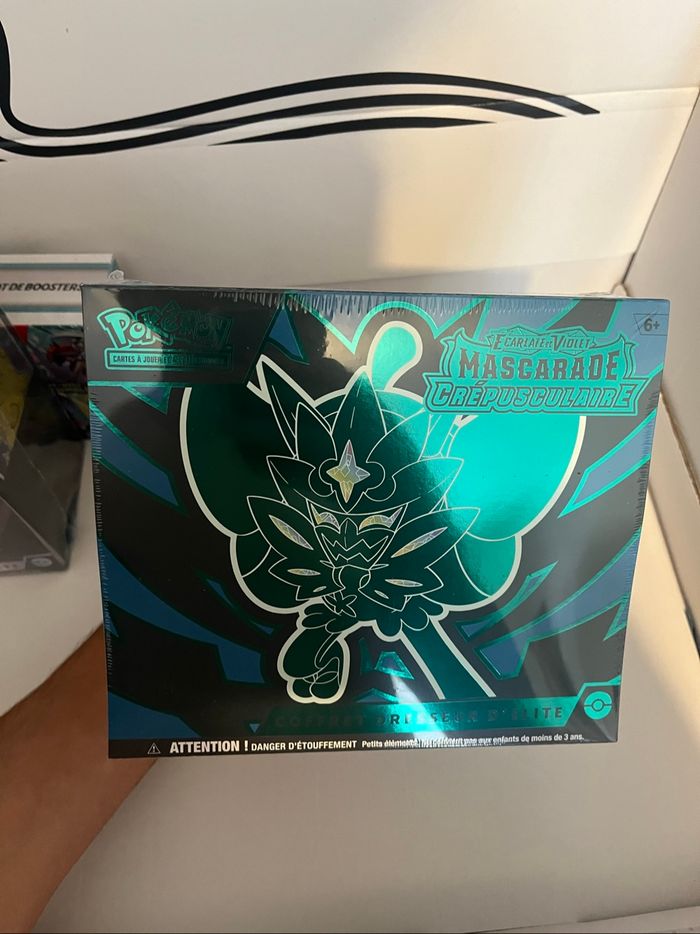 Pokémon ETB ev6 FR