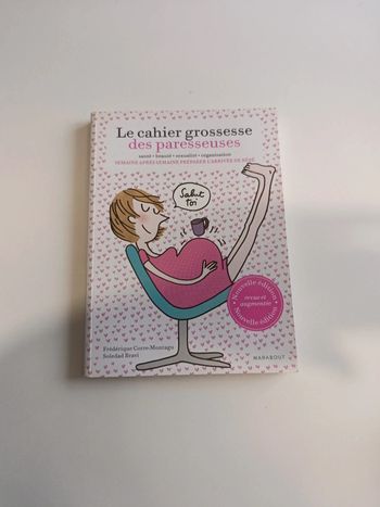 Livre "Le cahier grossesse des paresseuses"