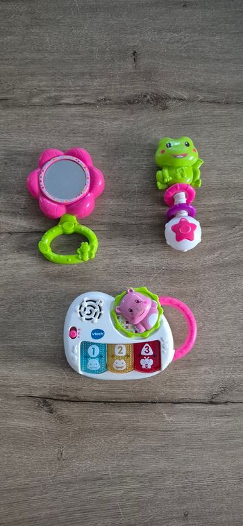 Lot hochets éveil des sens