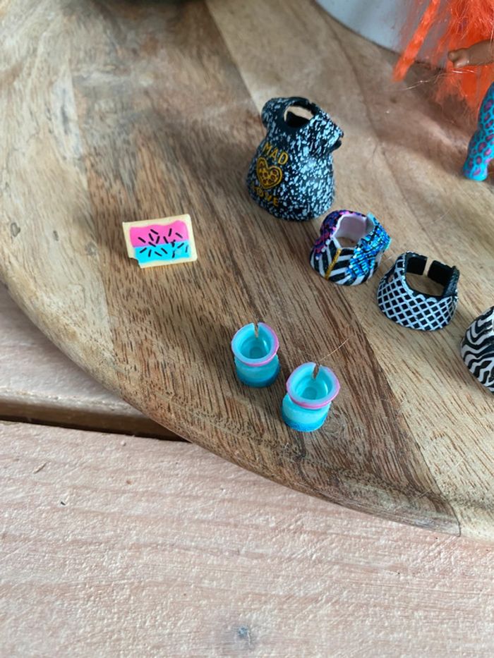 Poupée lol - photo numéro 2