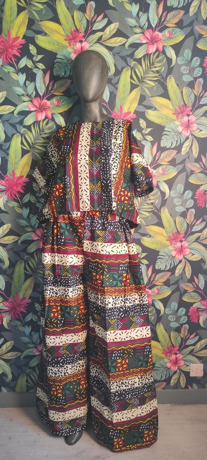 Ensemble pantalon +Top - photo numéro 2