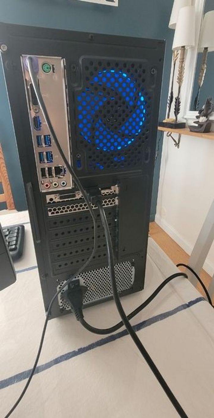 Tour pc gaming - photo numéro 2