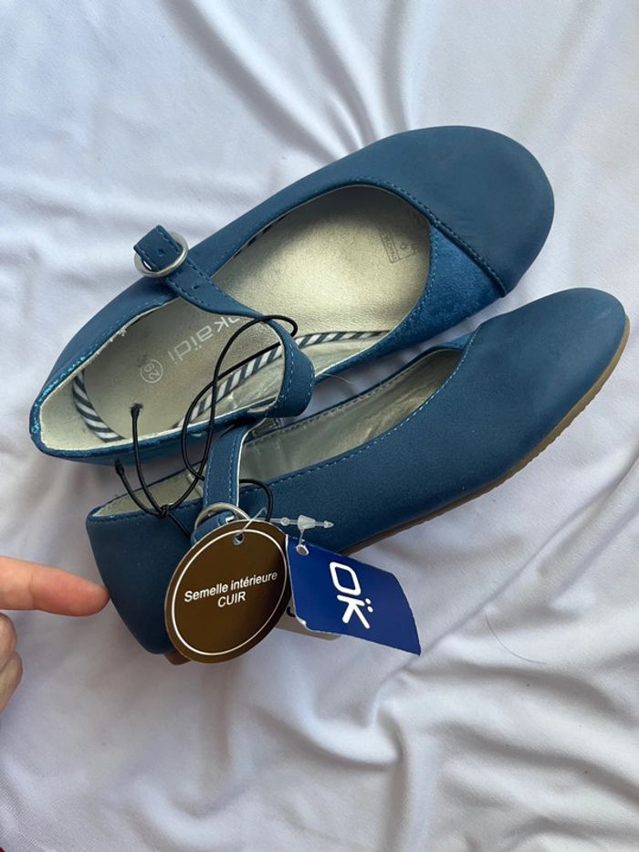 Ballerine bleue fille taille29 neuve marque Okaidi - photo numéro 2