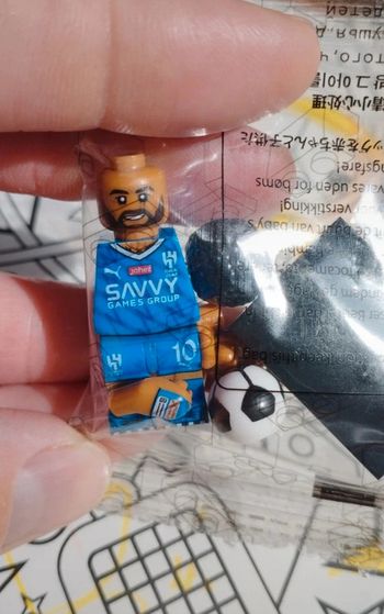 Personnage foot Lego neuf Neymar Al Hilal
