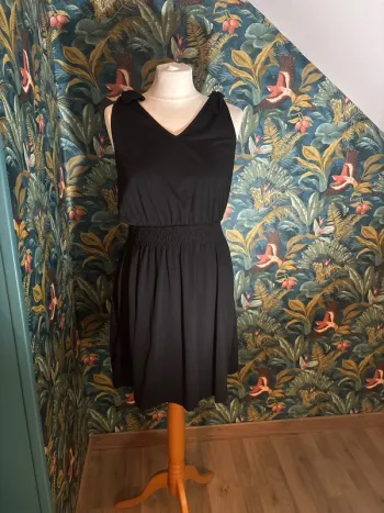 Robe noir
