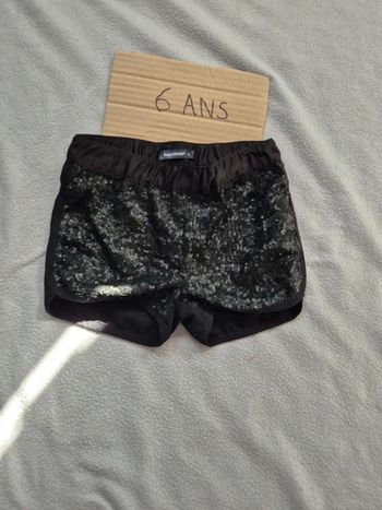 Short fille 6 ans