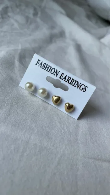 Lot de 2 paires de boucles d’oreilles dorées