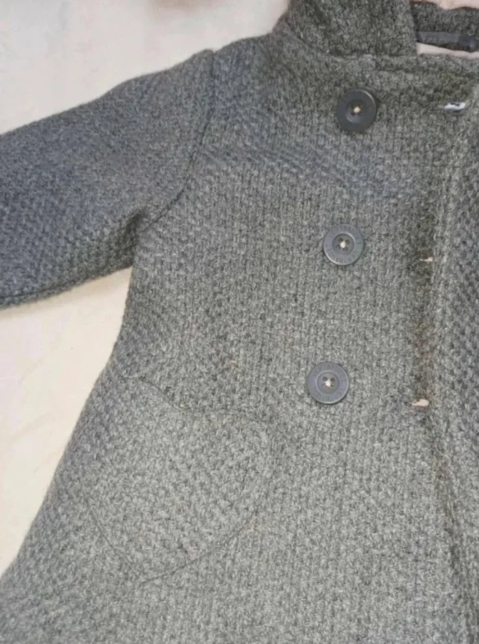 Superbe manteau à capuche neuf Vertbaudet fille 6 mois - photo numéro 3