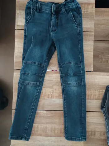 Jeans slim tape à l'œil