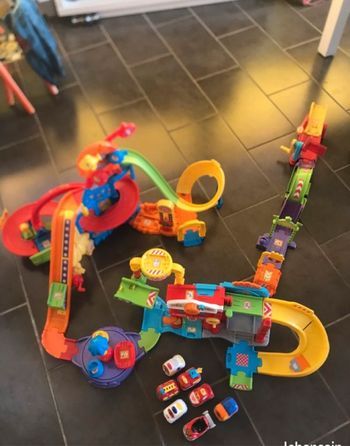 Vtech circuit et voitures