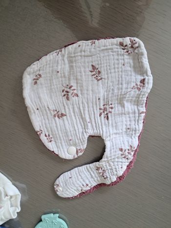 Bavoir serviette pression nouveau ne