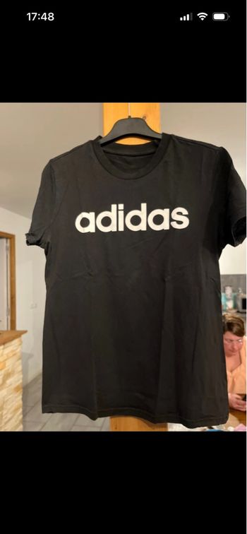 T-shirt adidas