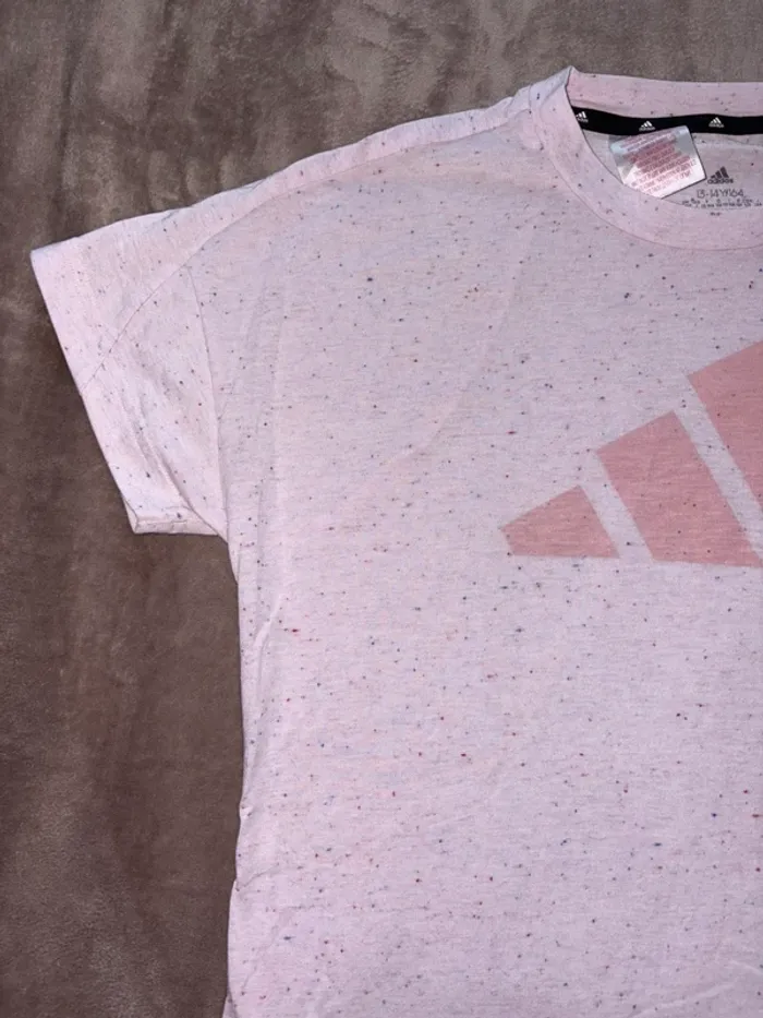 T-shirt Adidas rose taille 14 ans fille en très bon état - photo numéro 2