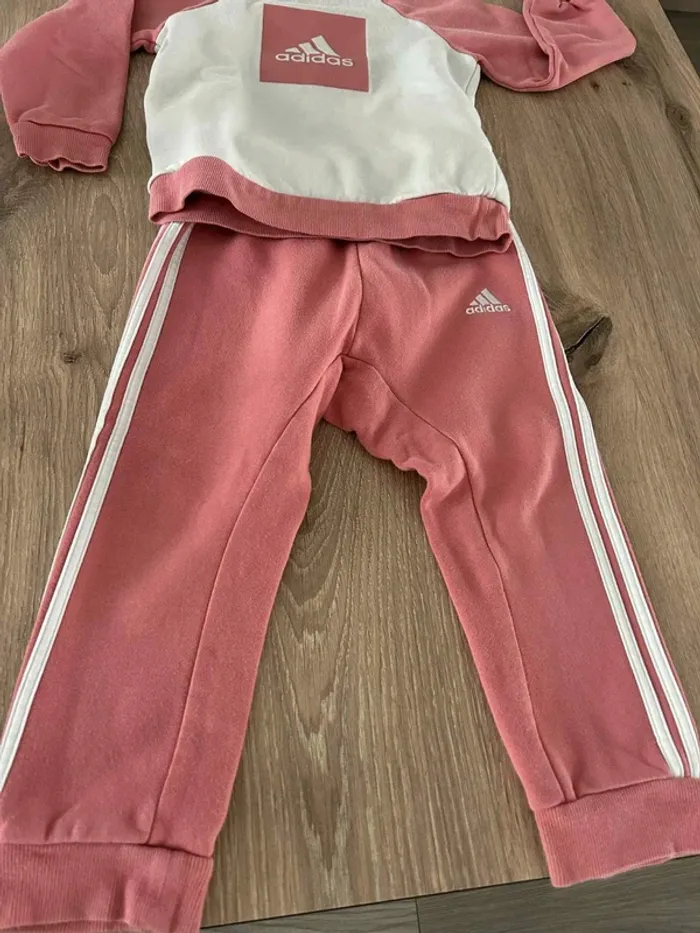 Ensemble Adidas jogging rose - photo numéro 3