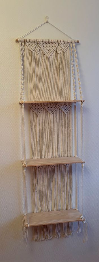 Étagère murale en corde