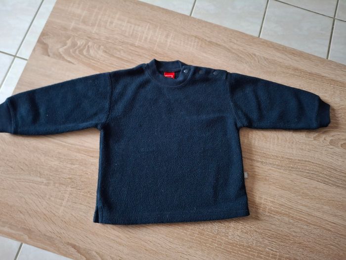 Lot 2 polaires 9 mois - photo numéro 5