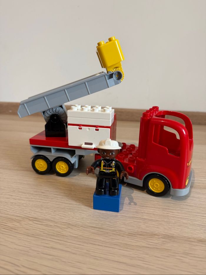 Camion pompier lego duplo