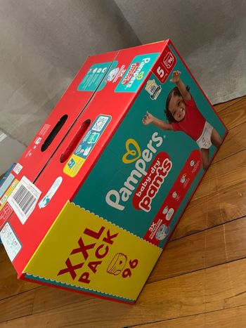 Lot de 96 couches pampers pants