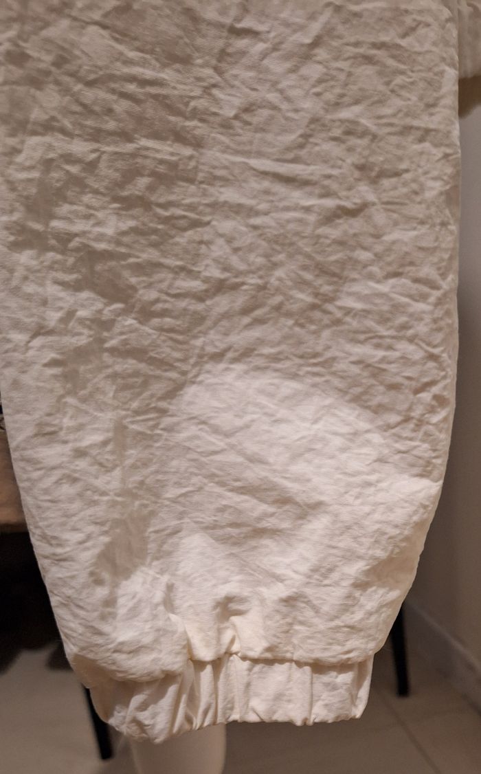 Blouson court à capuche zippé couleur crème - photo numéro 4