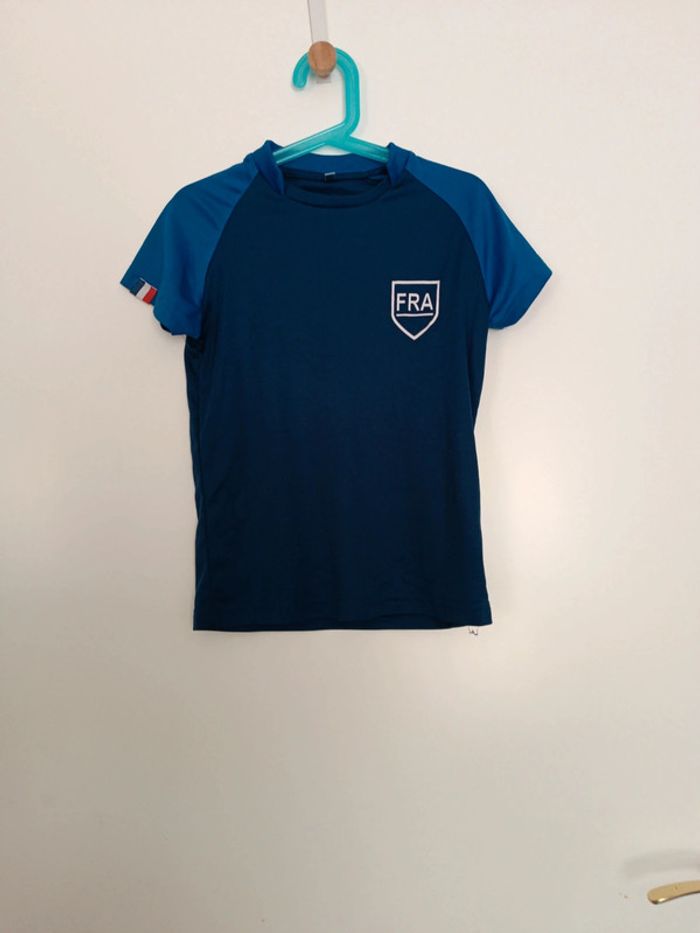 Tee-shirt foot , couleur bleu foncé