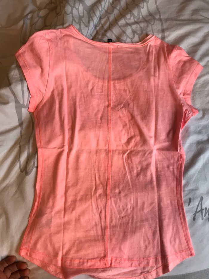 Tshirt DKNY - photo numéro 4