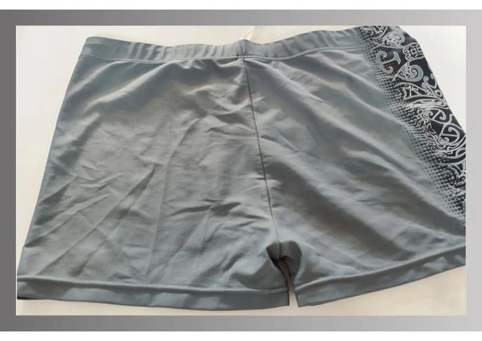 Short de bain gris et noir Rica Lewis Taille 4 - photo numéro 4