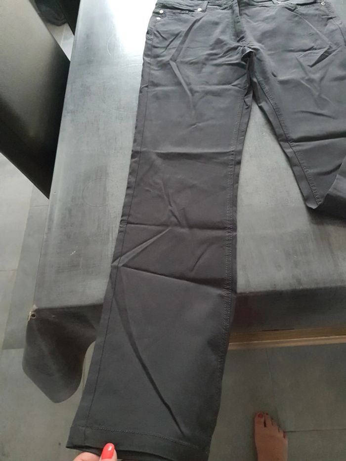 Pantalon stretch - photo numéro 2