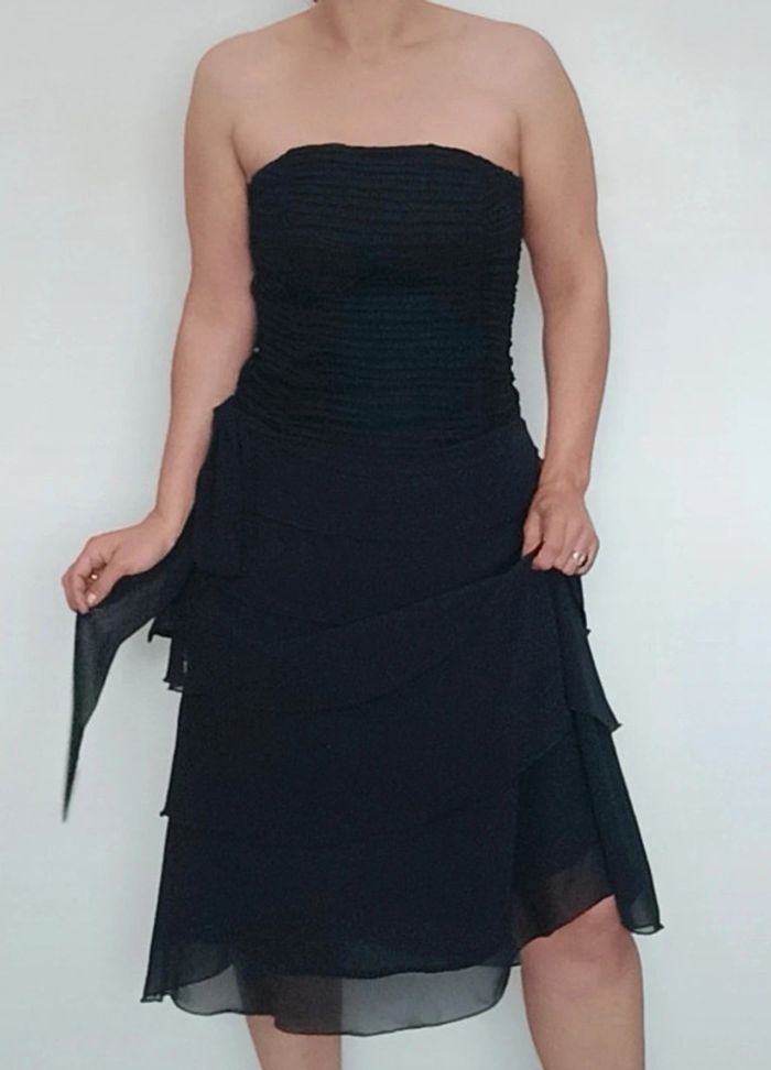 Robe cocktail bustier noire volantée chic taille 38 - photo numéro 12