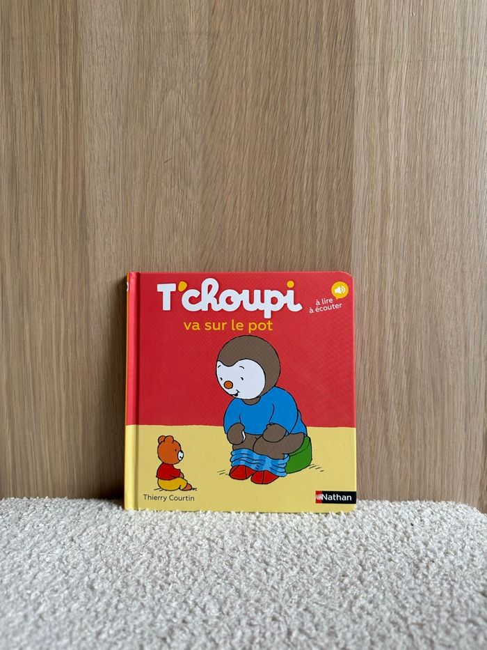 Livre t’choupi va sur le pot