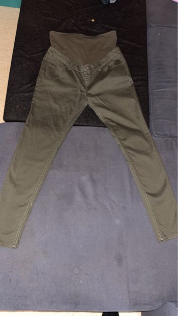 Pantalon de grossesse très bon état 