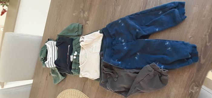 lot de vêtements bébé 18 mois - photo numéro 10