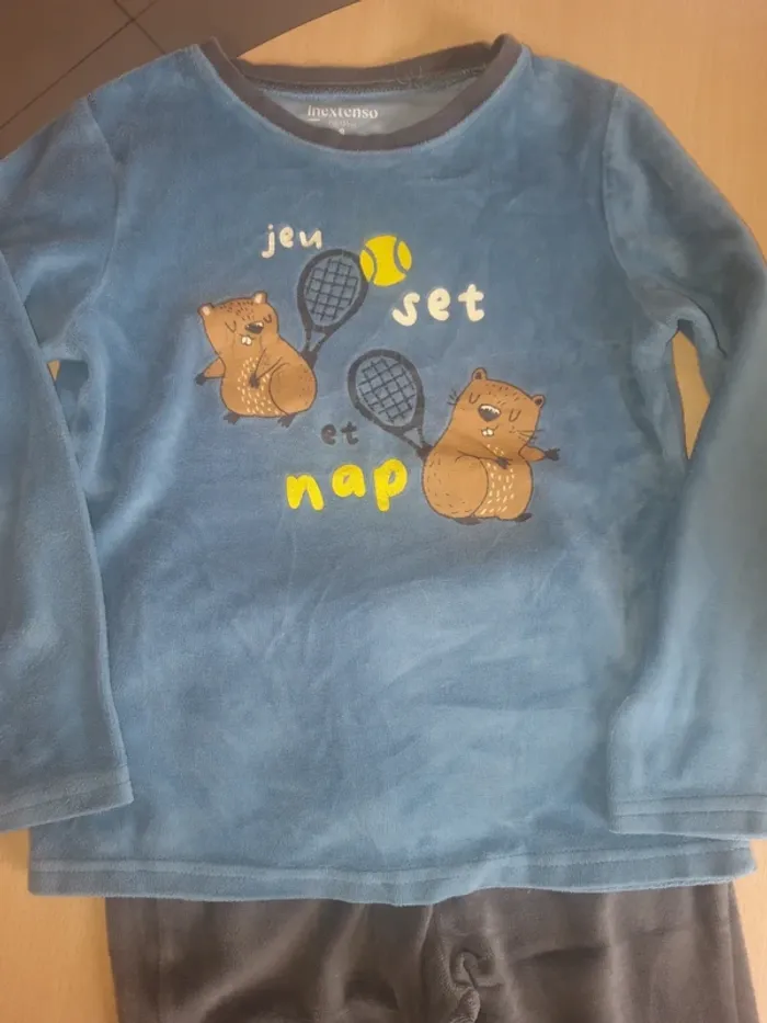 Pyjama 8 ans - photo numéro 2