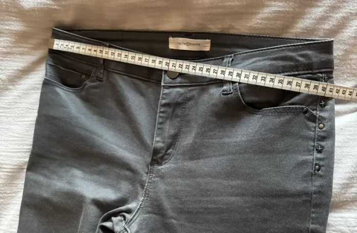 Pantalon Cache cache taille 40 en parfait état - photo numéro 3