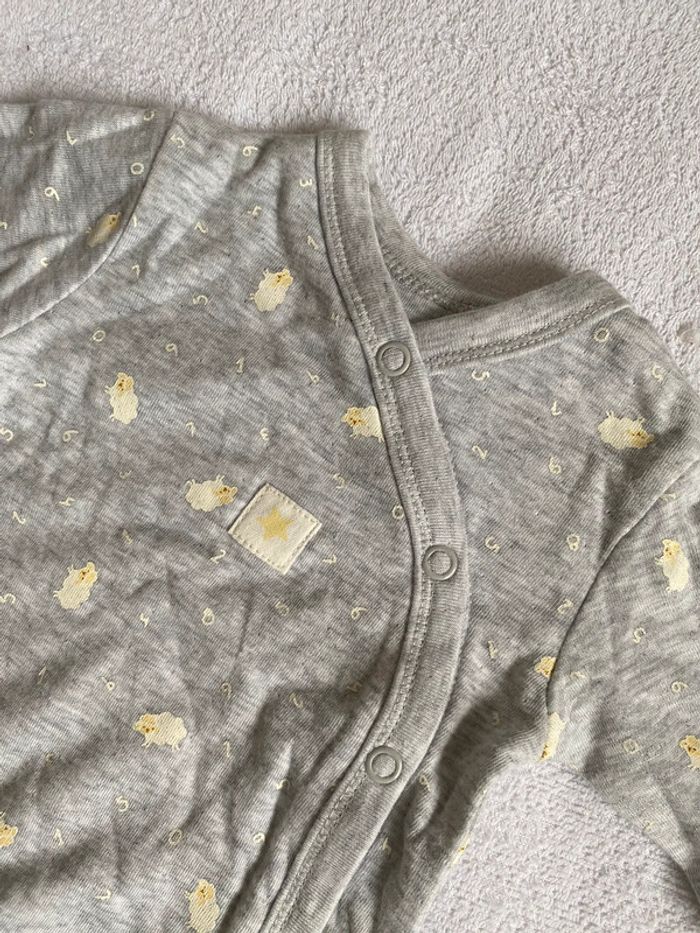 Pyjama naissance 0mois neuf