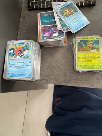 Lot 100 cartes Pokémon EV10 Rivalités Destinées DRI