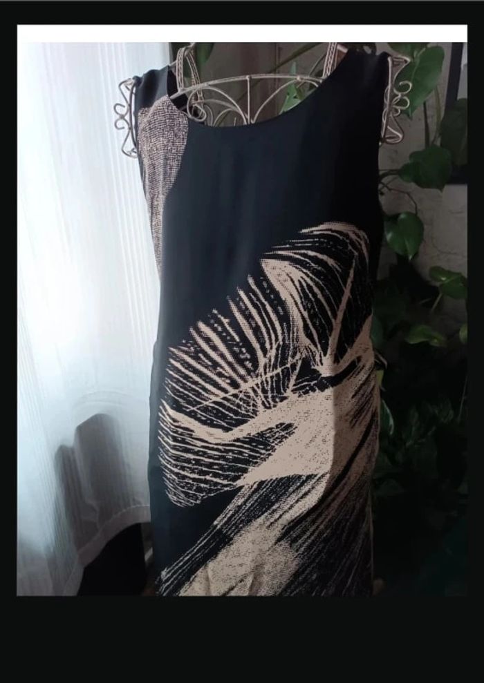 Robe taille 42/44 - photo numéro 3