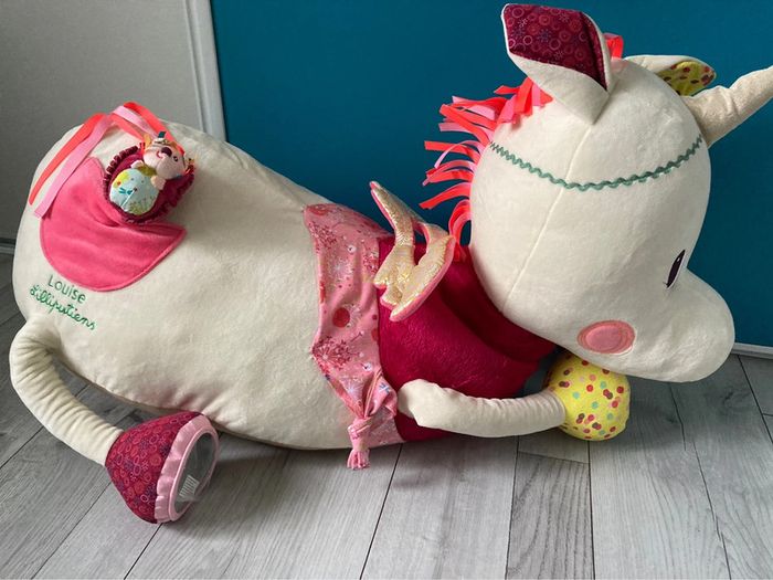 Peluche géante Louise Tagada la licorne - photo numéro 7