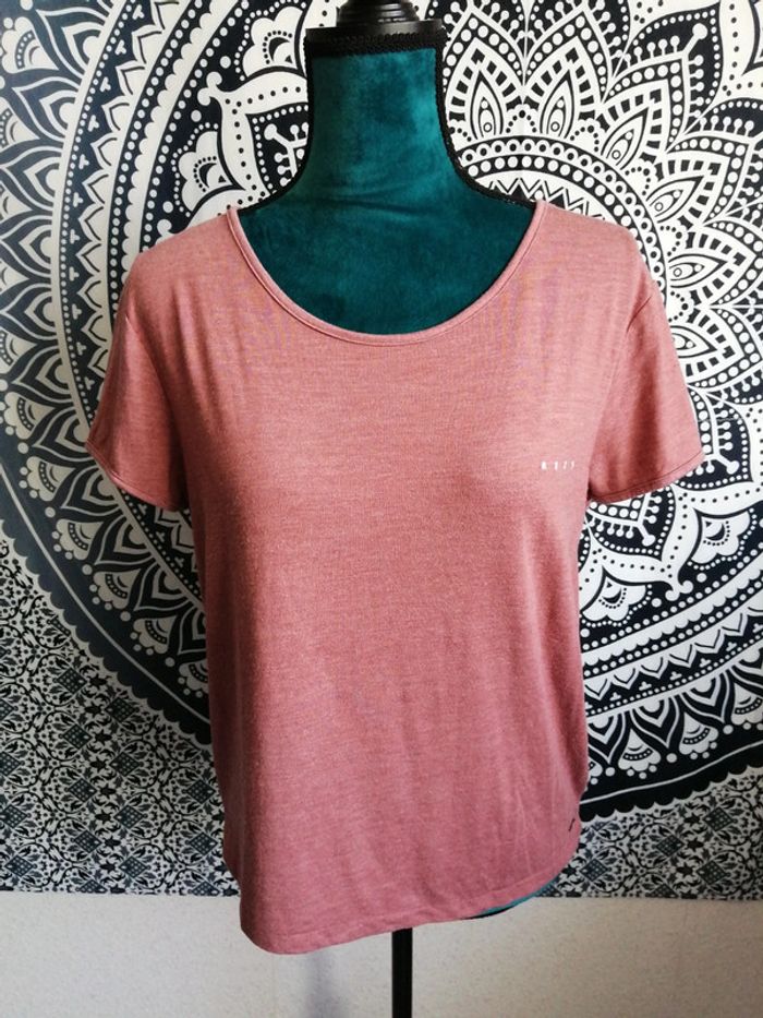 Tee-shirt vieux rose mandala blanc dans le dos et logo brodé / roxy / (XS) - photo numéro 2