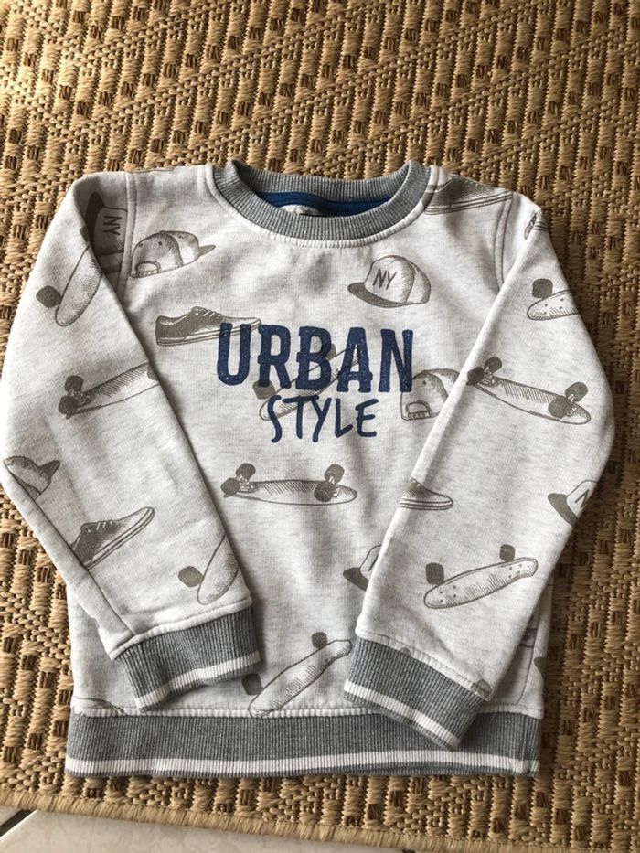 Sweat - taille 4 ans